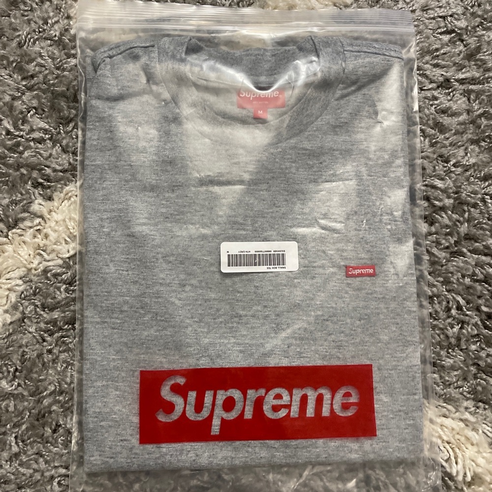Supreme Small Box Logo Size Medium New HeatherGrey